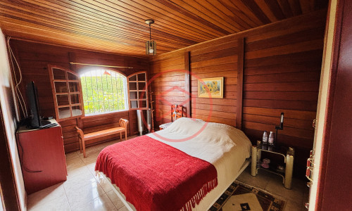 Chácara em condomínio Fechado Próximo ao centro de Ibiúna