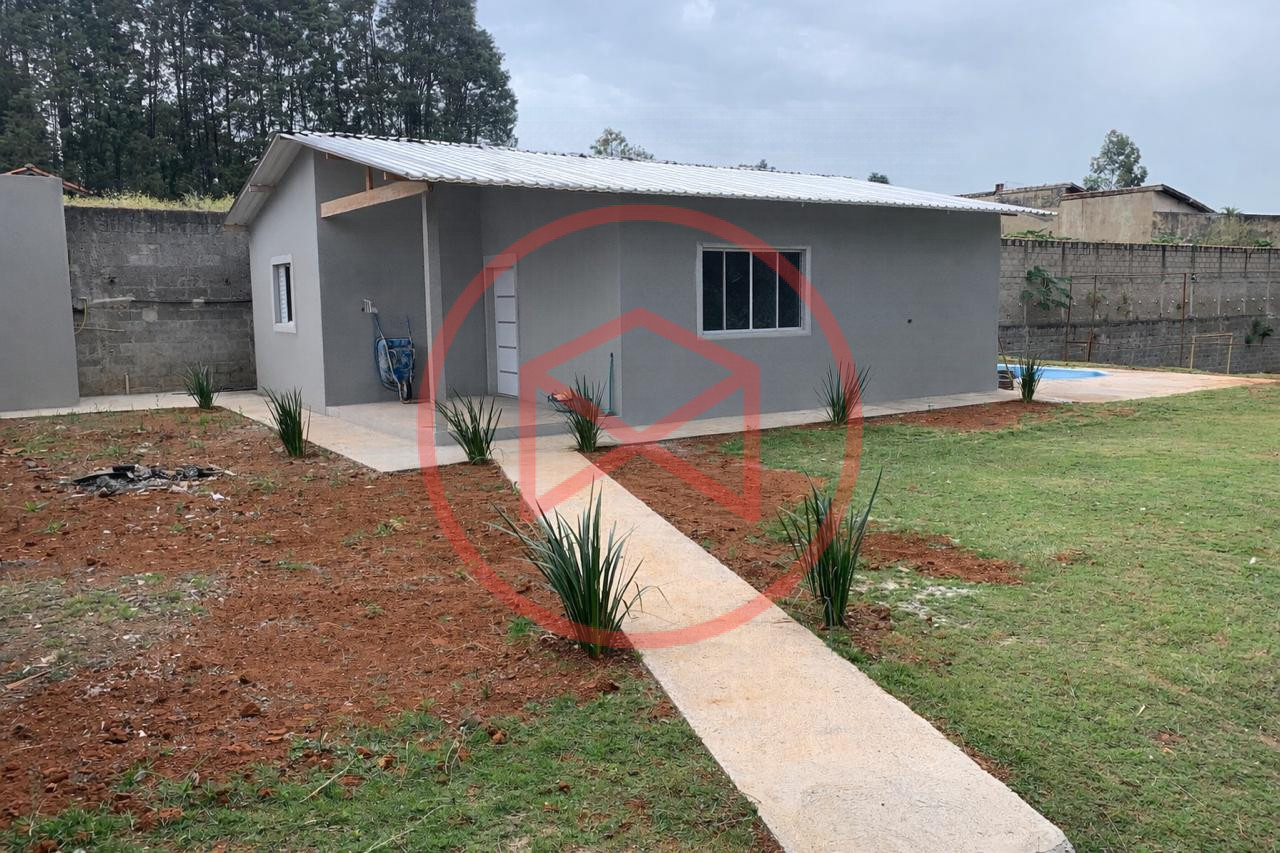 Chácara em Ibiuna, antes do centro.