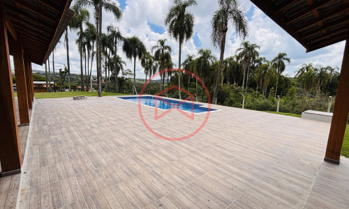 Chácara Próximo ao centro de Ibiúna