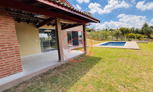 Chácara em Ibiúna. Interior de SP