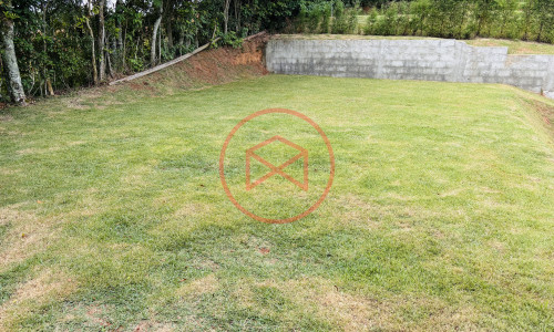 Chacara em Condomínio Fechado!! Interior de SP