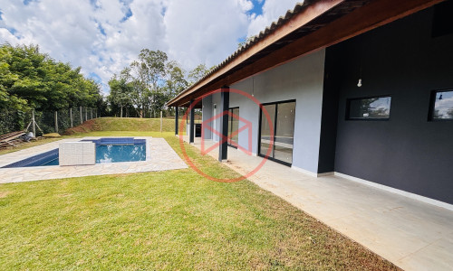 Chacara em Condomínio Fechado!! Interior de SP