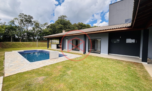 Chacara em Condomínio Fechado!! Interior de SP