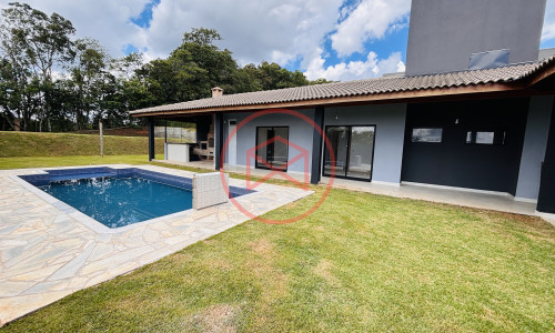 Chacara em Condomínio Fechado!! Interior de SP