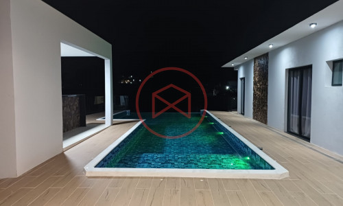 Chácara em Condomínio Antes do Centro de Ibiúna. Interior de SP