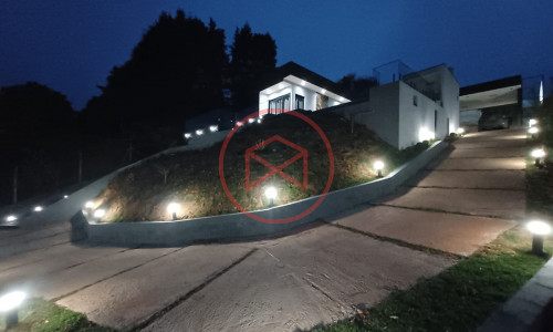 Chácara em Condomínio Antes do Centro de Ibiúna. Interior de SP