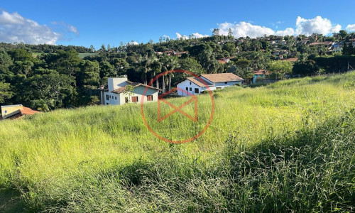 Terreno em Condomínio Fechado