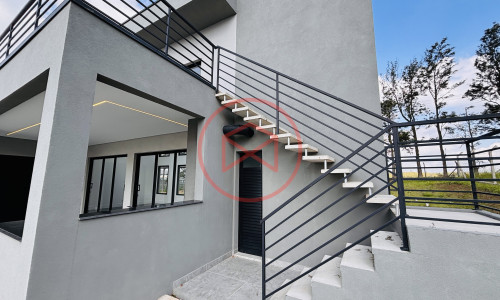 Chácara em Condomínio Fechado em Ibiúna