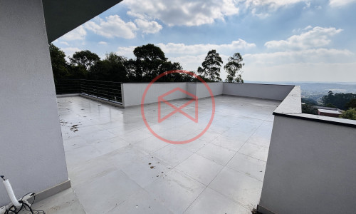 Chácara em Condomínio Fechado em Ibiúna