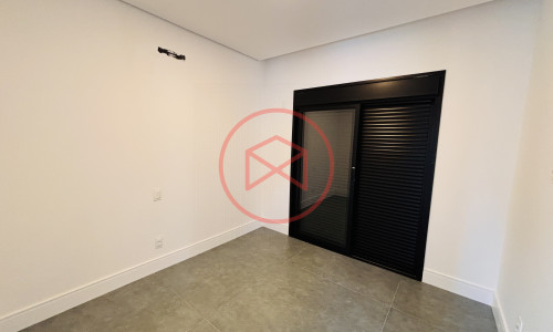 Chácara em Condomínio Fechado em Ibiúna