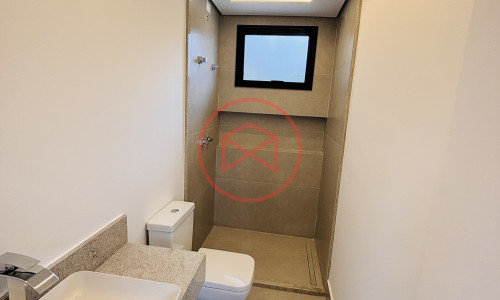 Chácara em Condomínio Fechado em Ibiúna