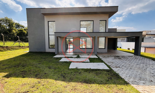 Chácara em Condomínio Fechado em Ibiúna