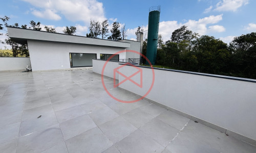 Chácara em Condomínio Fechado em Ibiúna