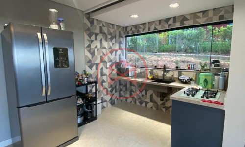 Chácara em Condomínio Fechado em Ibiúna