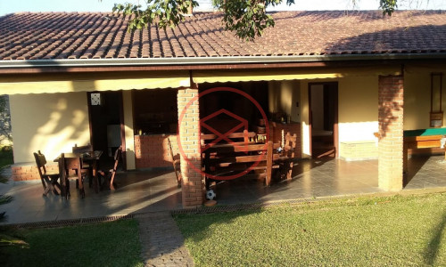 Chácara Antes do Centro de Ibiúna. Interior de SP