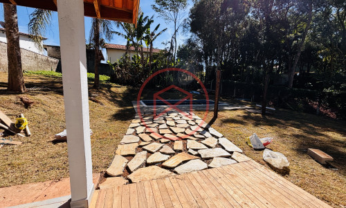 Chácara em Condomínio Fechado Antes do Centro de Ibiúna