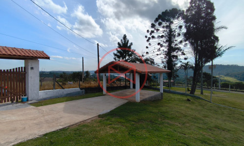 Chácara em Ibiúna a 3 km do centro da cidade