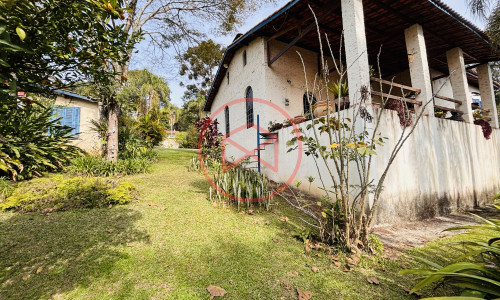 Chácara em Condomínio com acesso a Represa de Ibiúna