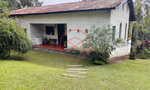 Chácara em Condomínio com acesso a Represa de Ibiúna