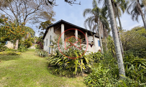 Chácara em Condomínio com acesso a Represa de Ibiúna
