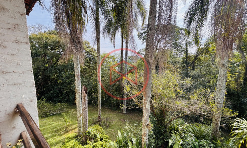 Chácara em Condomínio com acesso a Represa de Ibiúna