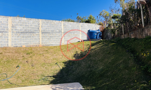 Chácara em Condomínio Fechado em Ibiuna!!