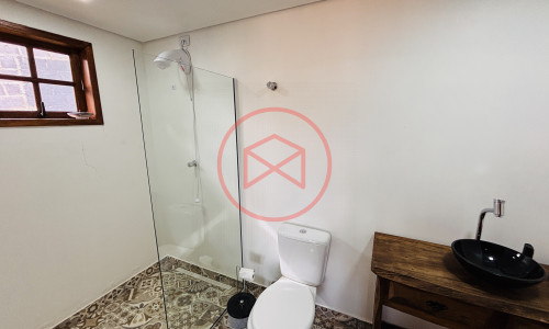 Chácara em Condomínio Próximo ao Centro de Ibiúna