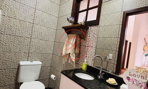 Chácara em Condomínio Próximo ao Centro de Ibiúna