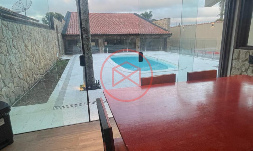 Casa em Condomínio Fechado Antes do Centro de Ibiúna