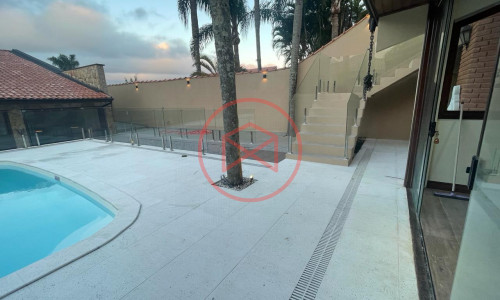 Casa em Condomínio Fechado Antes do Centro de Ibiúna