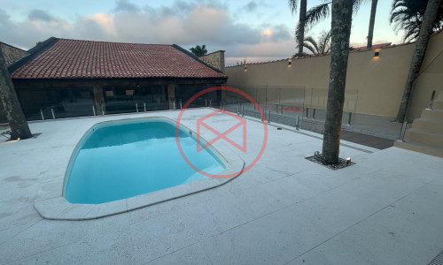 Casa em Condomínio Fechado Antes do Centro de Ibiúna