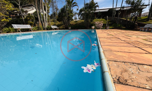 Chácara em Condomínio Fechado Antes do Centro de Ibiuna