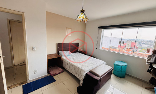 Casa no centro de Ibiúna SP
