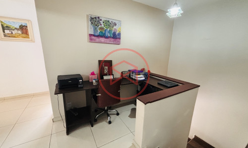 Casa no centro de Ibiúna SP