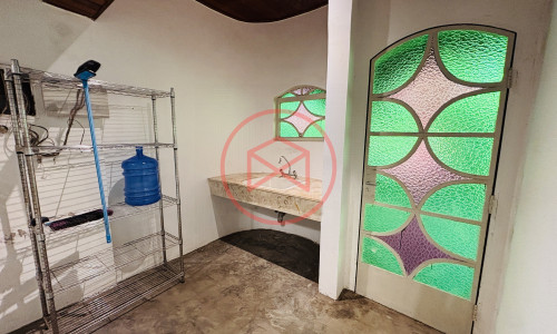 Chácara em Condomínio Fechado de Alto Padrão ante do Centro de Ibiúna.
