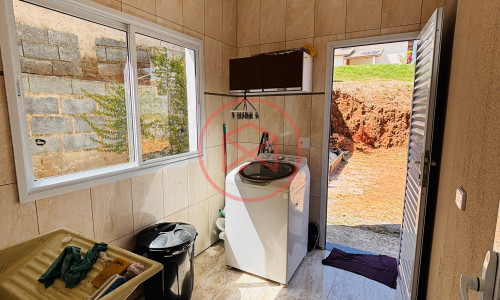 Chácara em Condomínio Fechado Próximo do Centro de Ibiúna.