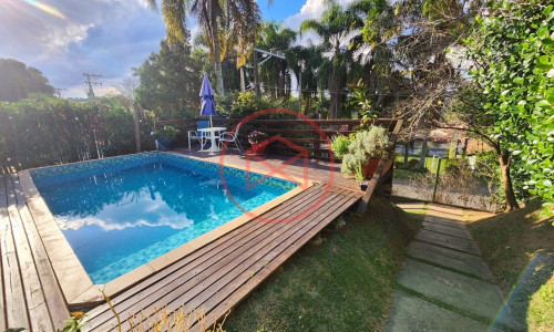 Casa em Condomínio Fechado Antes do Centro de Ibiúna