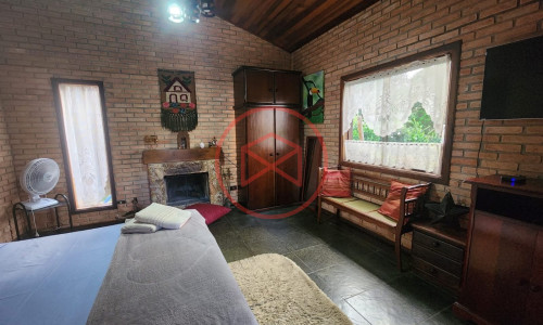Casa em Condomínio Fechado Antes do Centro de Ibiúna