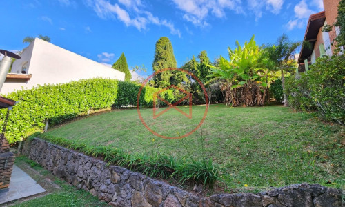 Casa em Condomínio Fechado Antes do Centro de Ibiúna